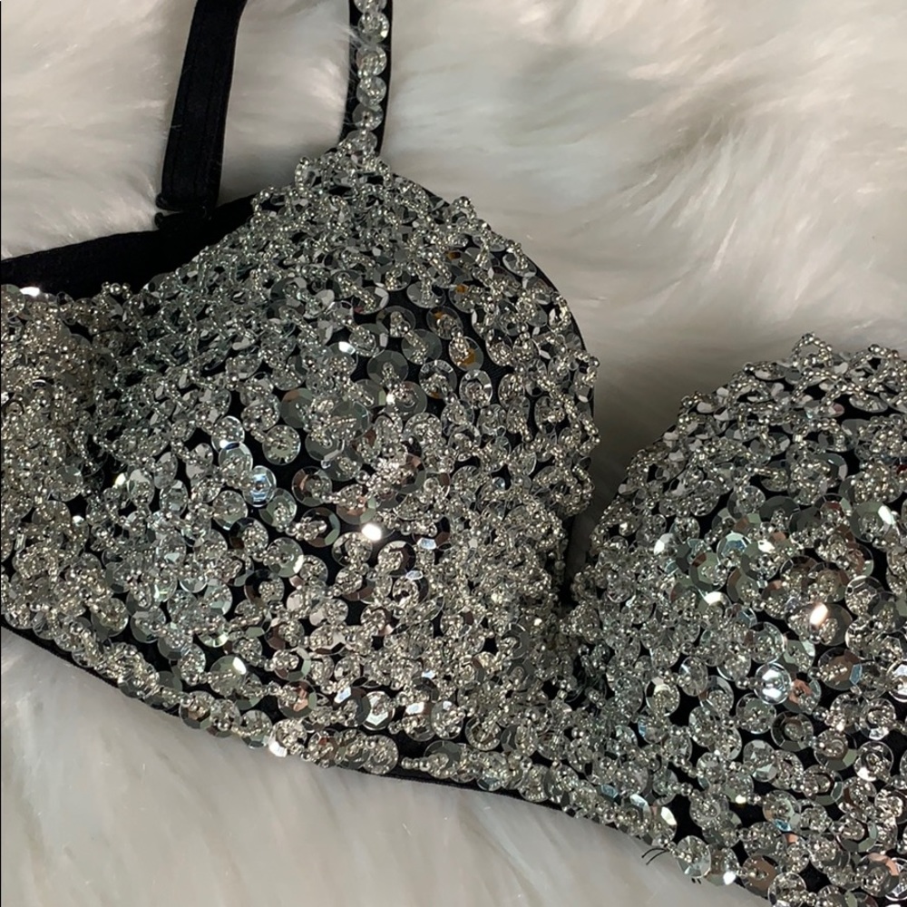 Gorgeous sequence bustier! - Picture 2 of 14